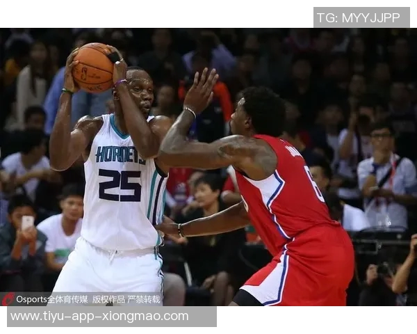 黄蜂主帅强调核心与辅助阵容搭配的重要性并透露未来将进行调整