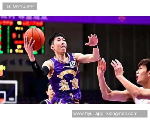 廖三宁关键三分助力球队逆转颓势展现绝佳状态 廖三宁关键三分助力球队逆转颓势展现绝佳状态