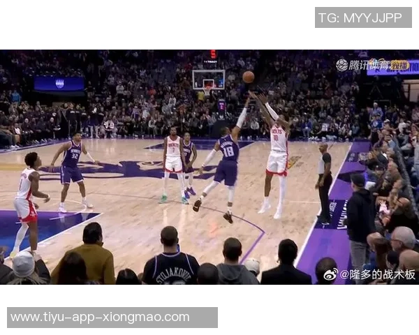 小贾巴里季前赛表现抢眼场均135分45板命中率超五成 小贾巴里季前赛表现抢眼场均135分45板命中率超五成